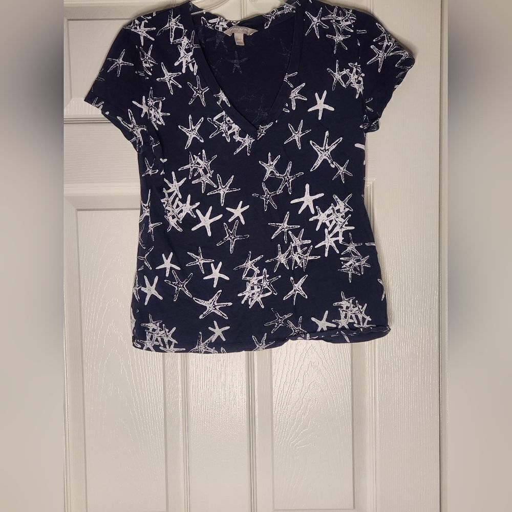 Banana Republic S Navy Blue Starfish Print Shortsleev V-neck Cotton Women’s Top